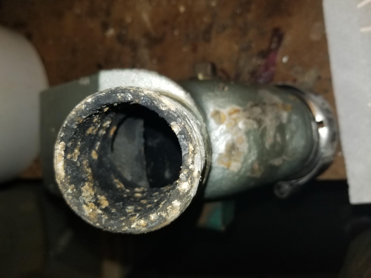 manifold/exhaust side