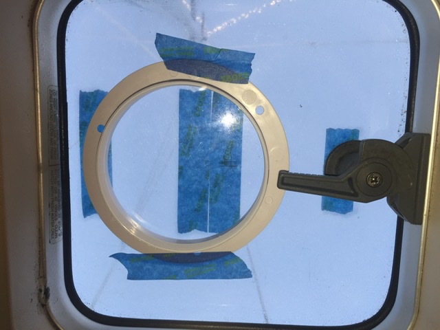 Photo from below showing locking handle issue
